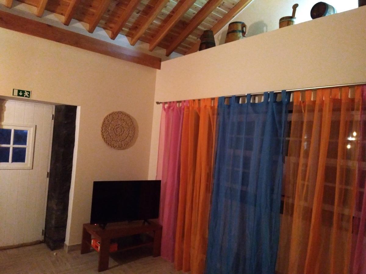 Casinha Da Avo Jeronima Rral 1519 Hébergement de vacances *
